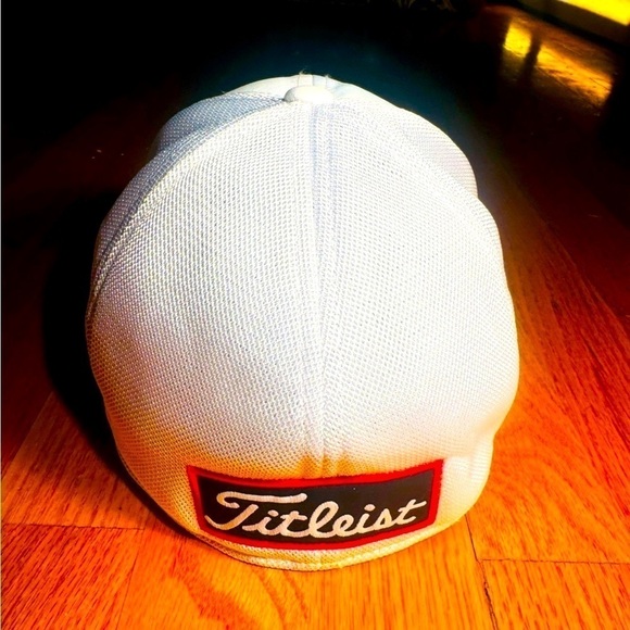 Titleist Tour Sports Mesh Golf Hat | Who Plays Golf? ⛳️​ - Picture 5 of 11